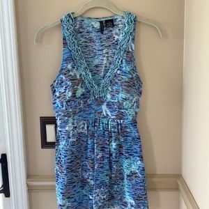 New Direction sleeveless top